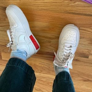 Wommen’s Air Force 1 Fontanka 'Pearl White University Red' SOLD OUT ONLINE!